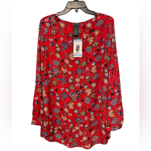 Chelsea & Theodore Tops - #23 NWT•Chelsea & Theodore Women’s Red Floral Print Tunic Blouse Sz Large